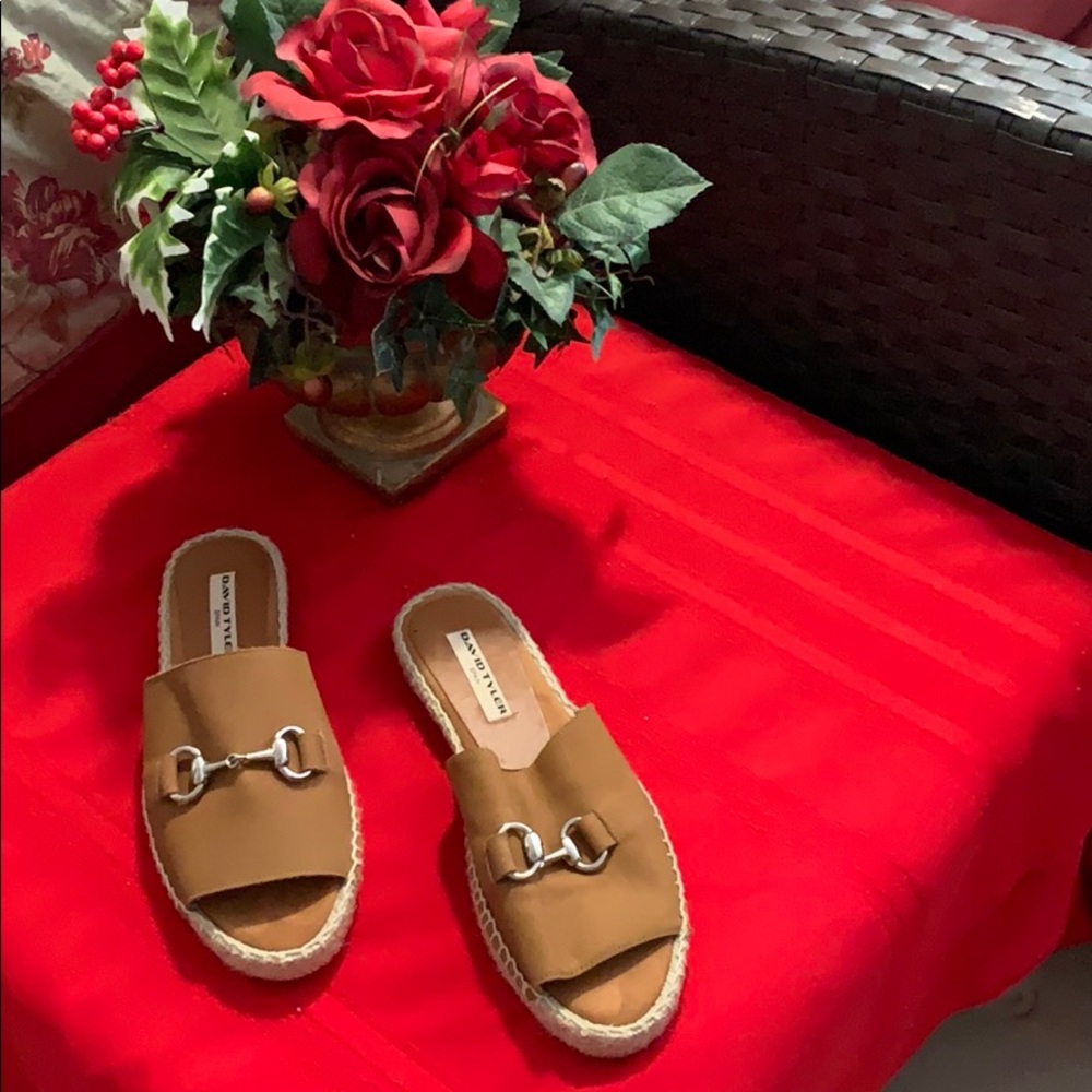 David Tyler mules- Brand New
